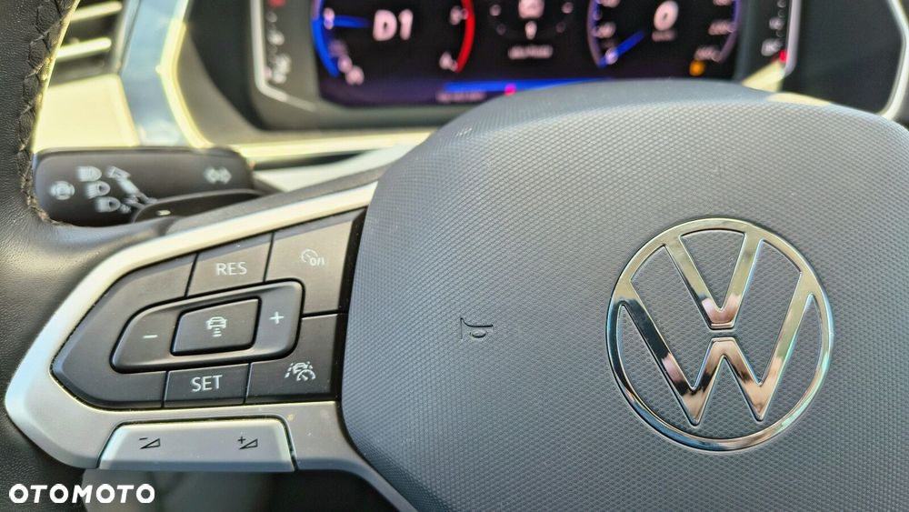 Volkswagen Passat Variant 2.0 TDI 4Mot Elegance DSG - 15
