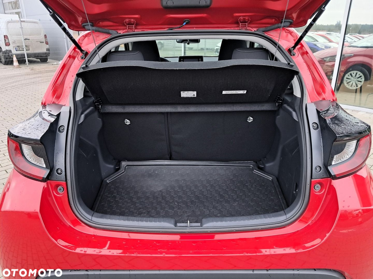Toyota Yaris - 15