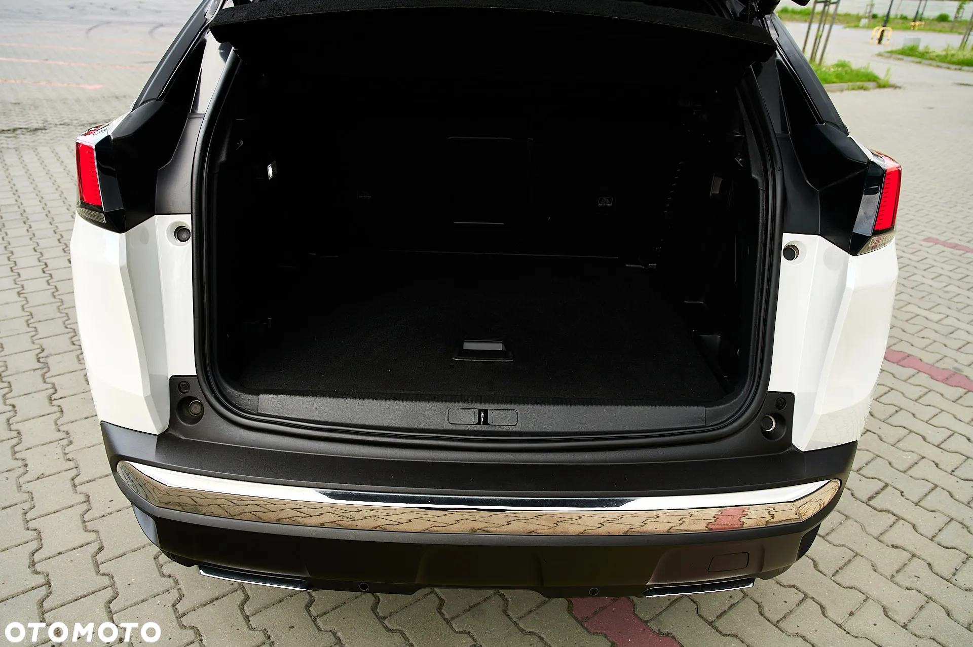 Peugeot 3008 1.5 BlueHDi GT S&S - 19