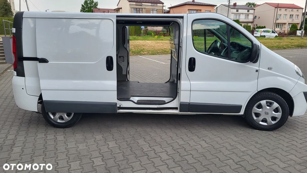 Renault Trafic - 6