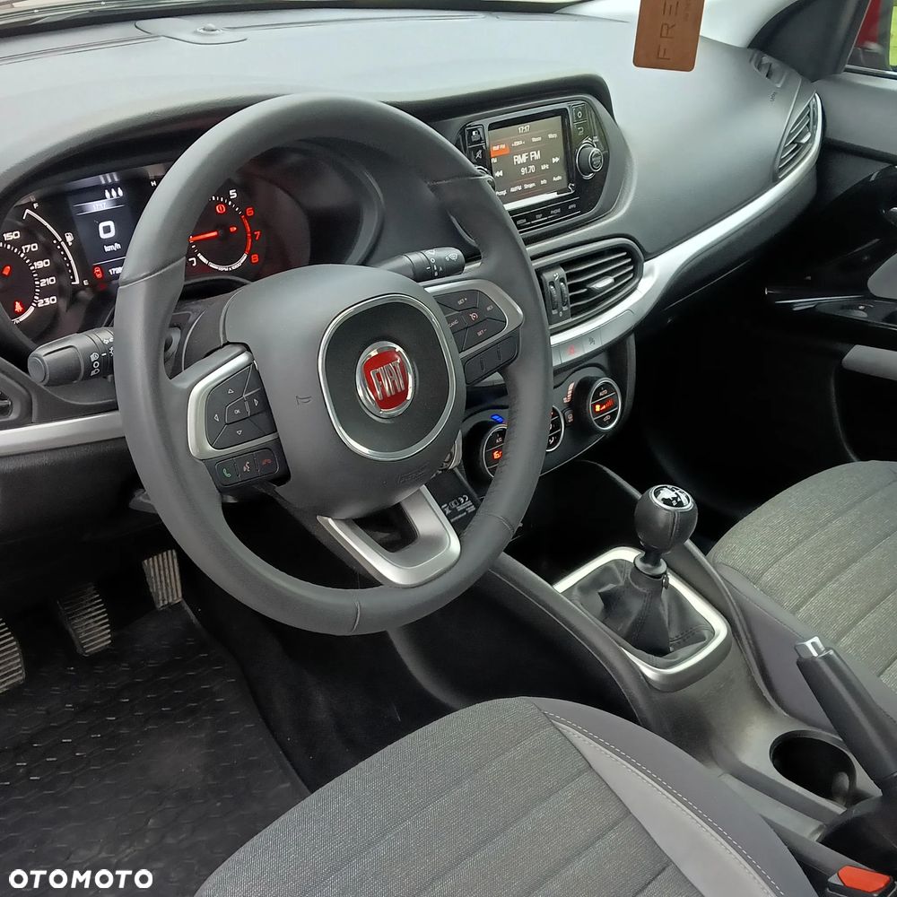 Fiat Tipo 1.4 16V Lounge - 10