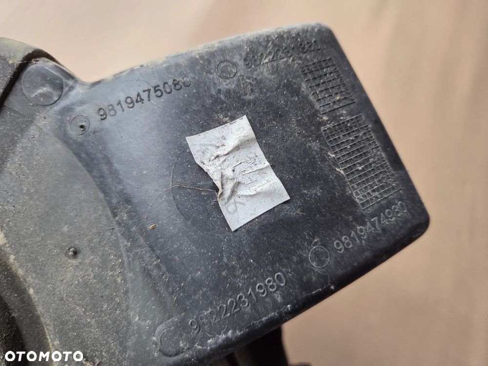 Klapka wlewu paliwa Citroen C4 Cactus LIFT - 4