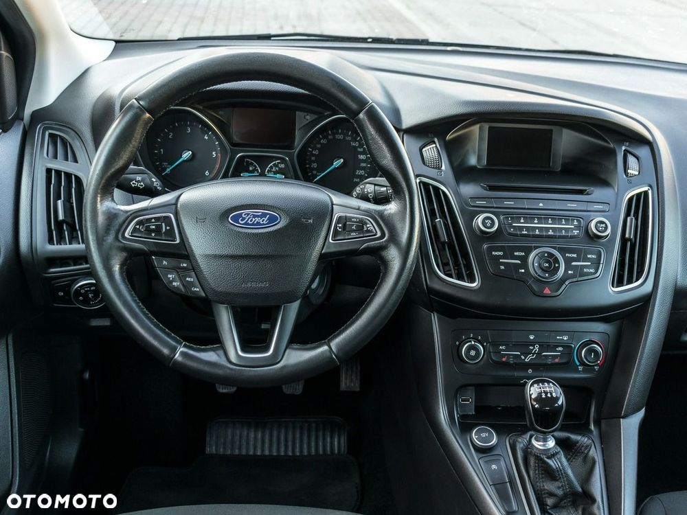 Ford Focus - 14