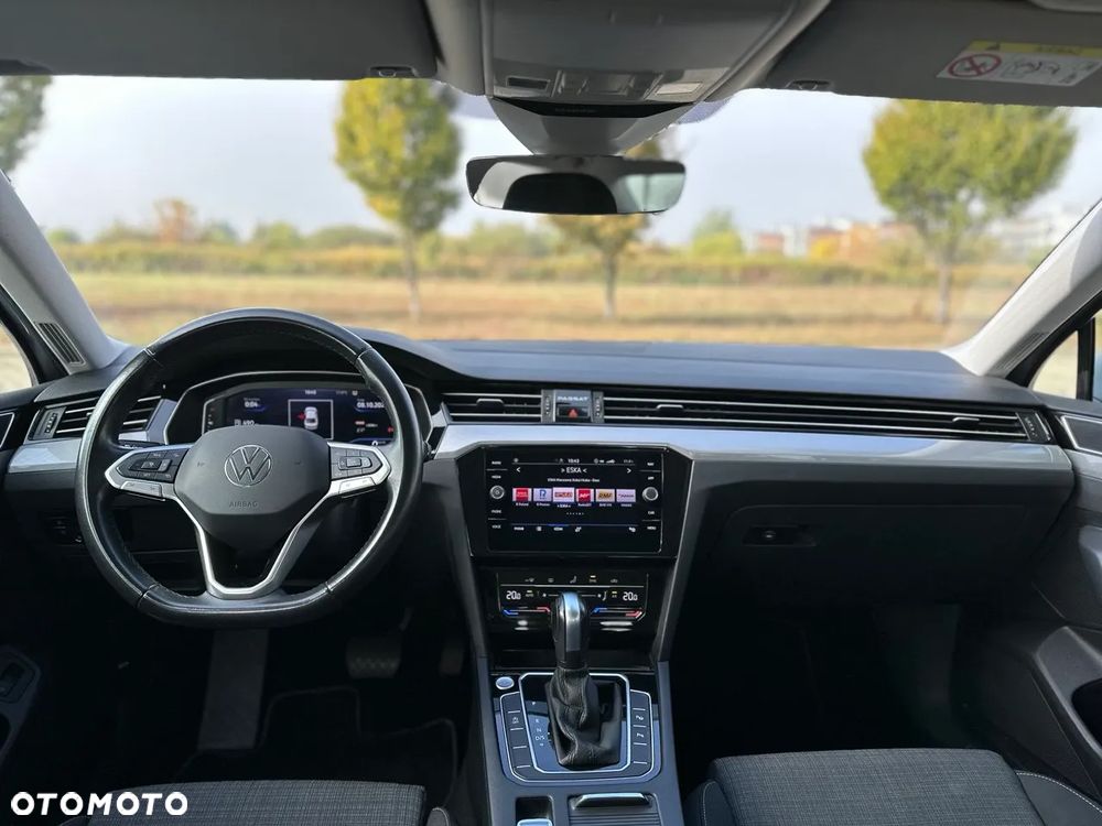 Volkswagen Passat 2.0 TSI Business DSG - 13