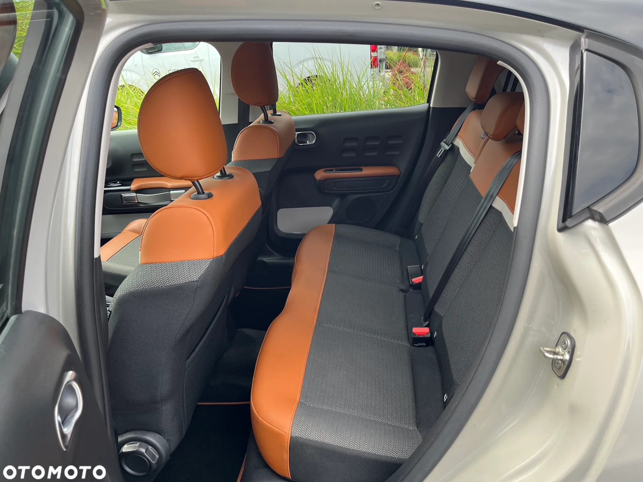 Citroën C3 1.2 PureTech Shine S&S EAT6 - 14