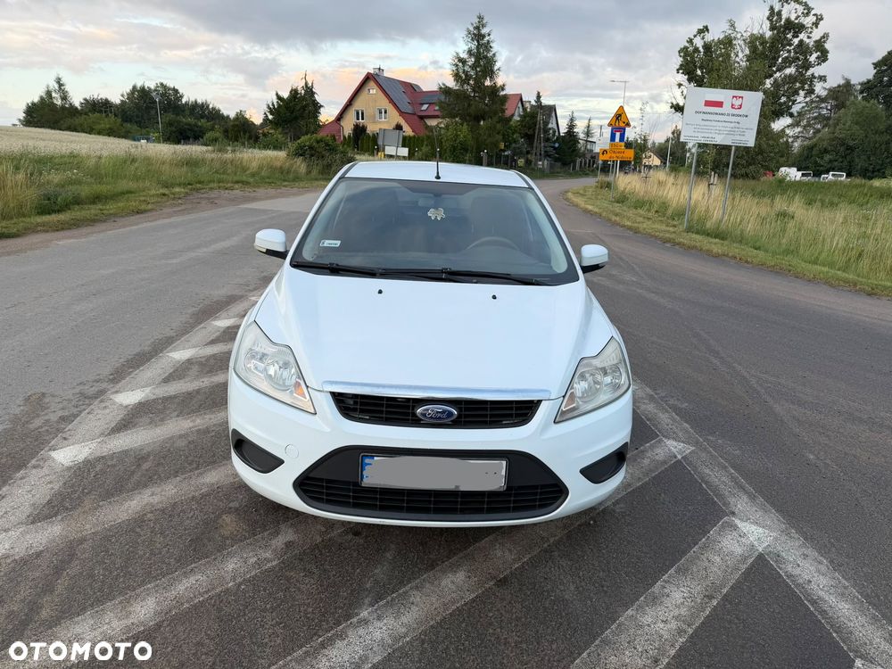 Ford Focus 1.6 Trend - 2