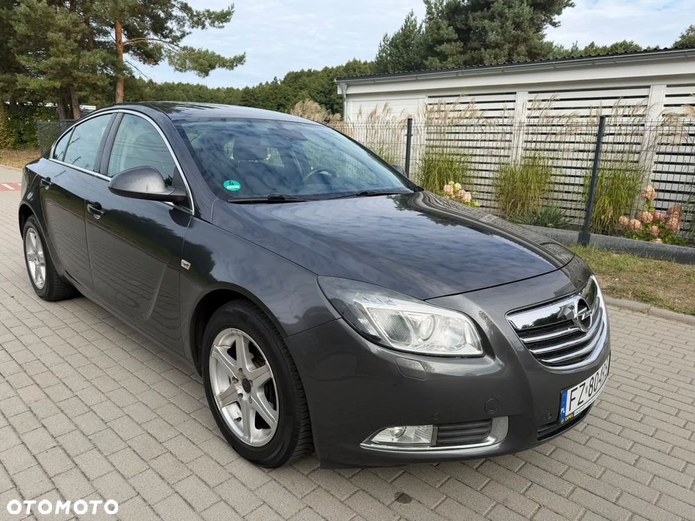 Opel Insignia - 10