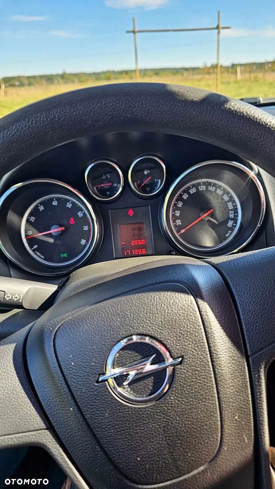 Opel Astra 1.4 Sports Tourer - 13