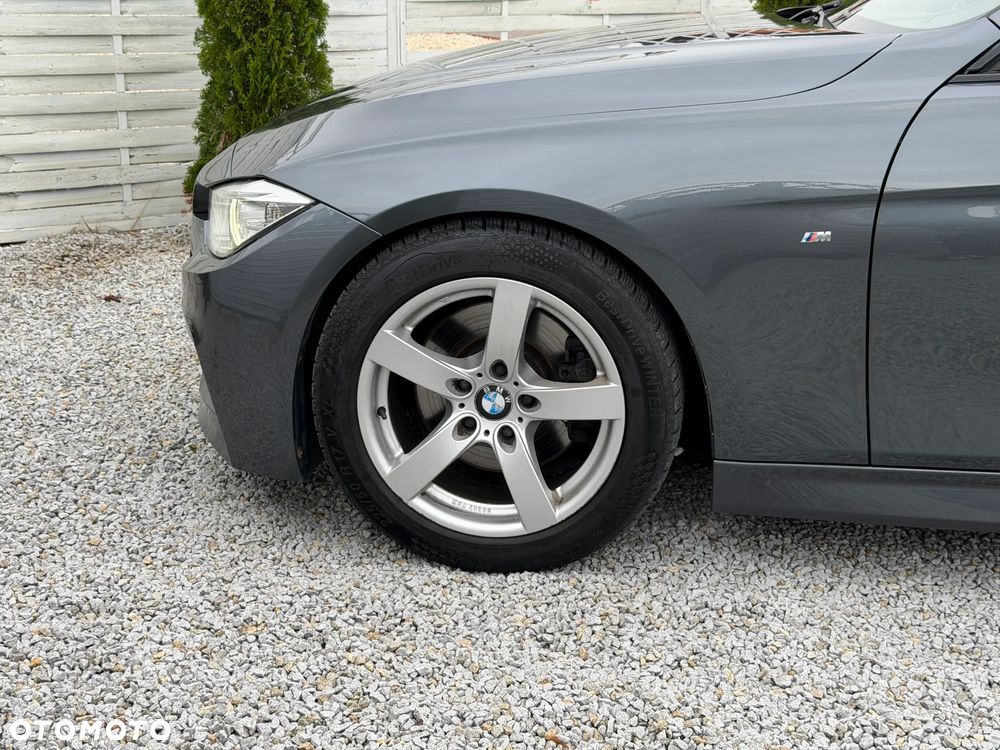 BMW Seria 3 - 24