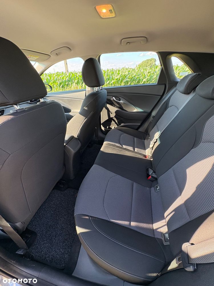 Hyundai i30 1.4 Classic - 8