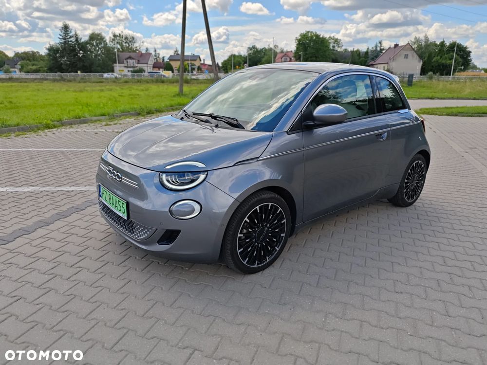 Fiat 500e La Prima - 10