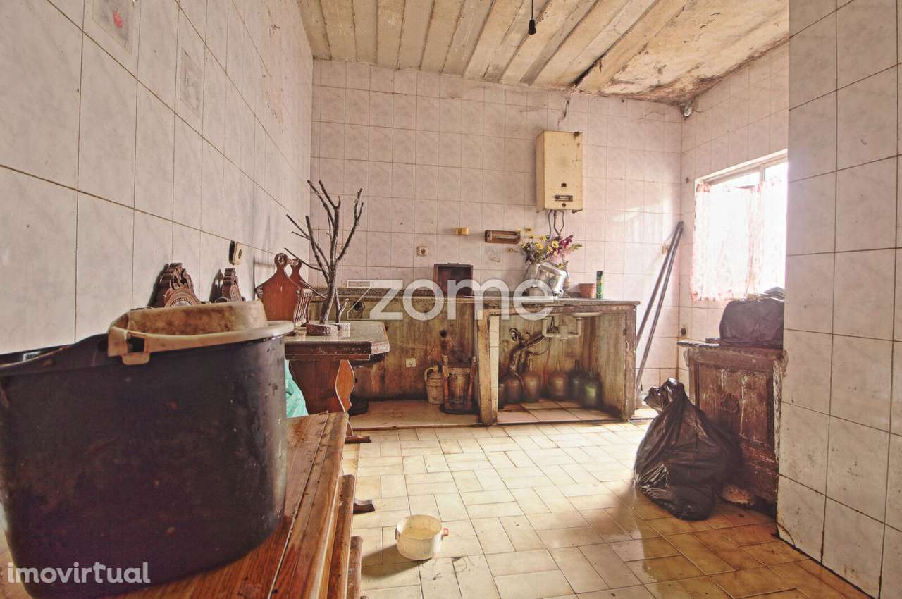 Prédio para restauro Boavista-Braga. - Grande imagem: 4/18