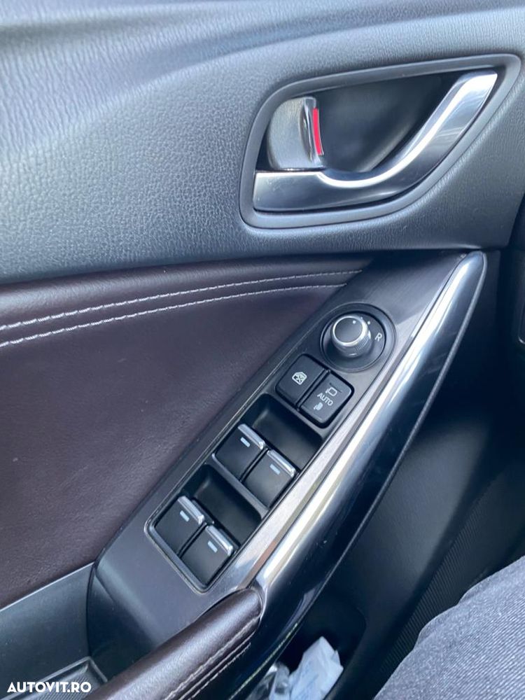 Mazda 6 CD175 AT Revolution Top - 9