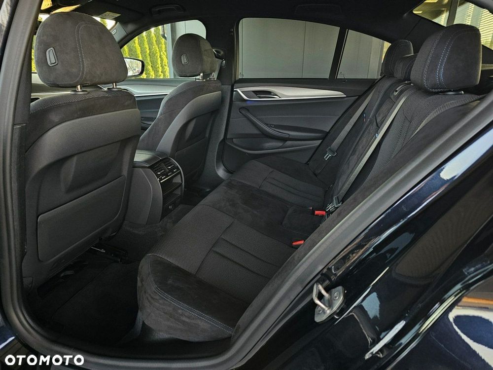 BMW Seria 5 - 35