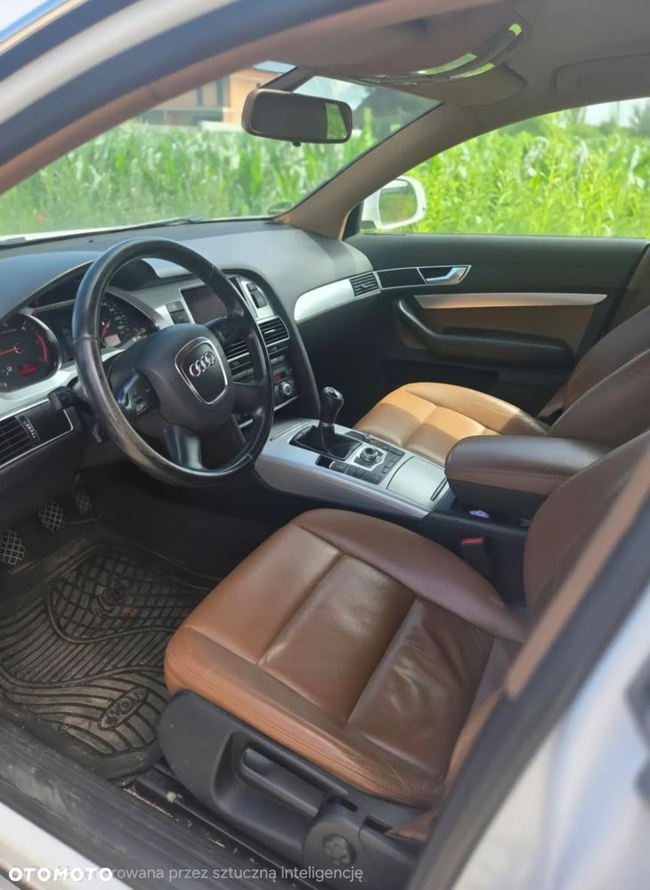 Audi A6 Avant 2.0 TDI - 15