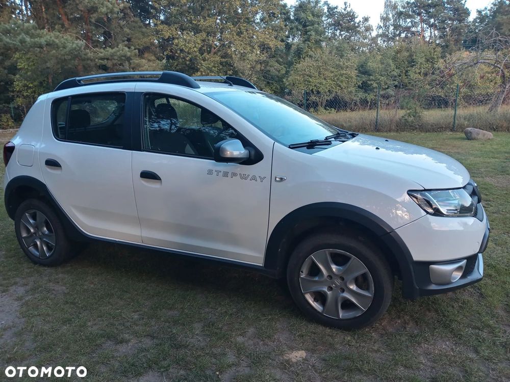 Dacia Sandero - 2