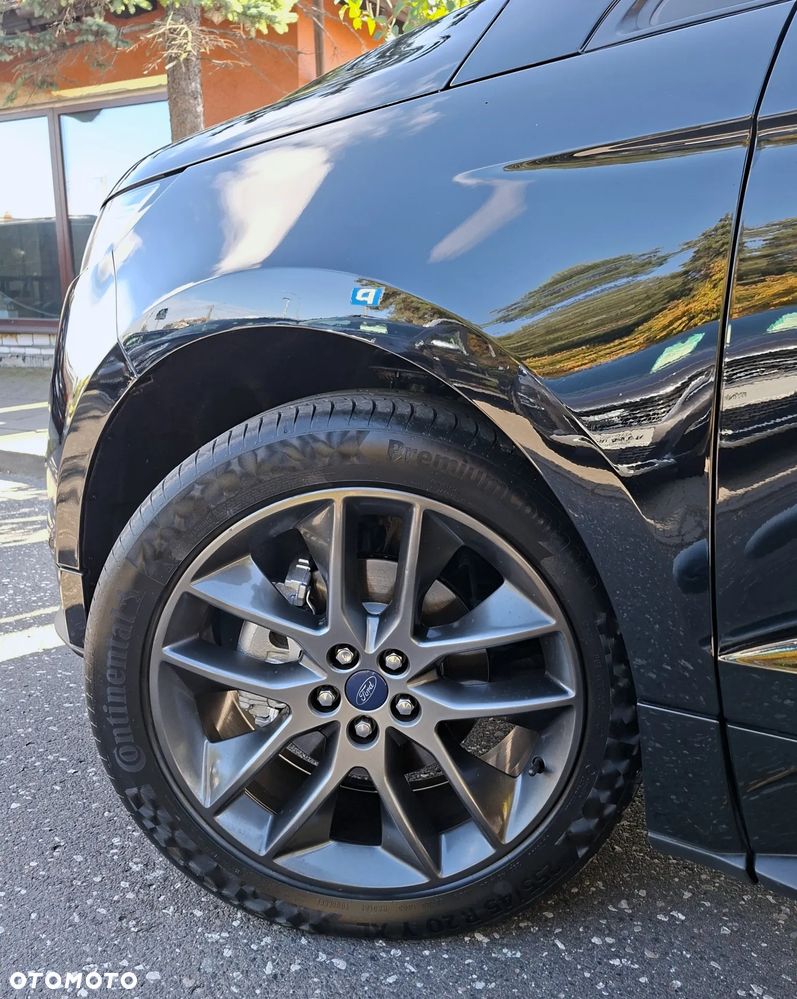 Ford Edge 2.0 TDCi Bi-Turbo 4x4 Sport - 31
