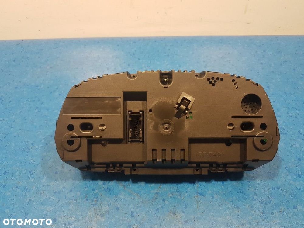 BMW E81 LIFT 2.0 16V N43  LICZNIK 9220941-01 - 7