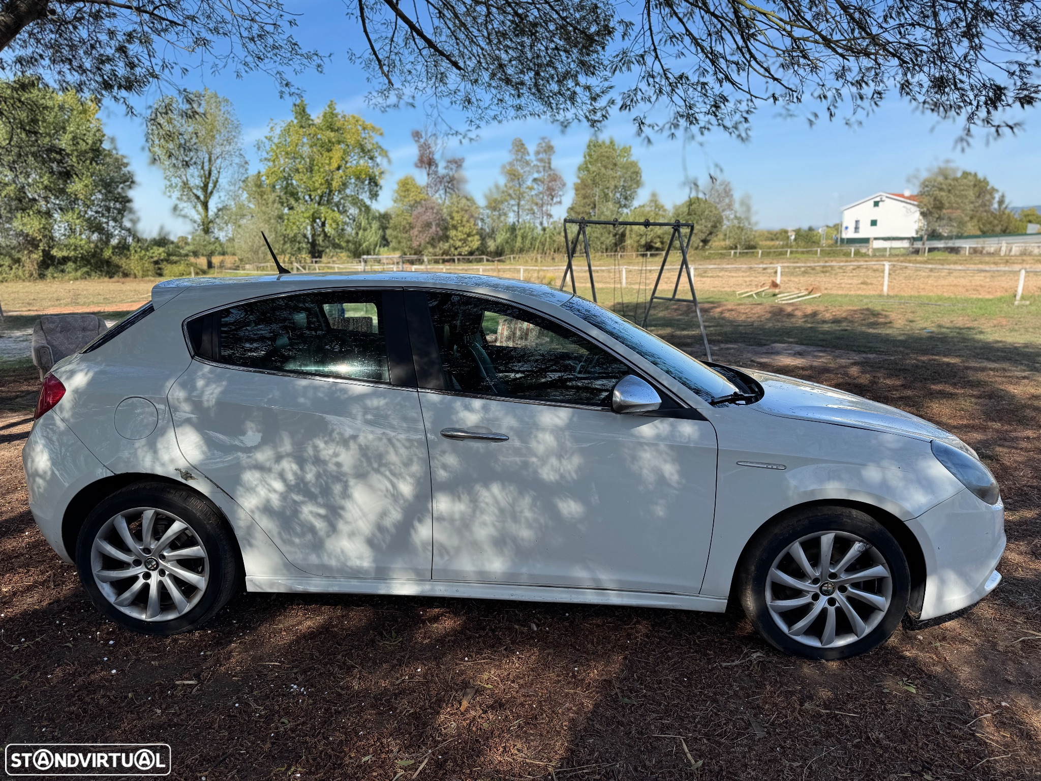 Alfa Romeo Giulietta 1.6 JTDm Distinctive - 7