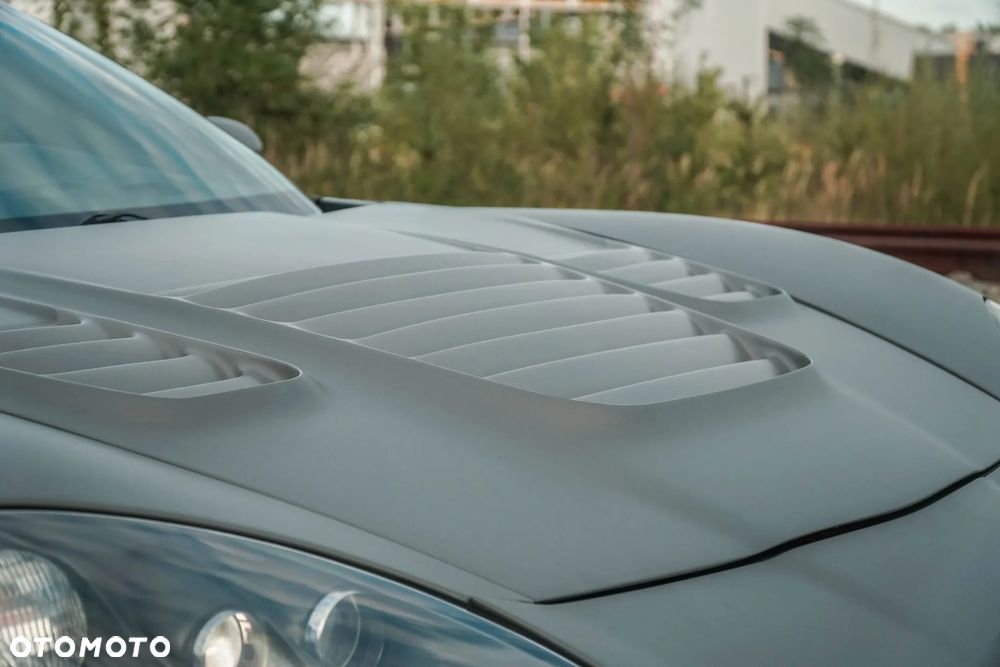Chevrolet Corvette - 11