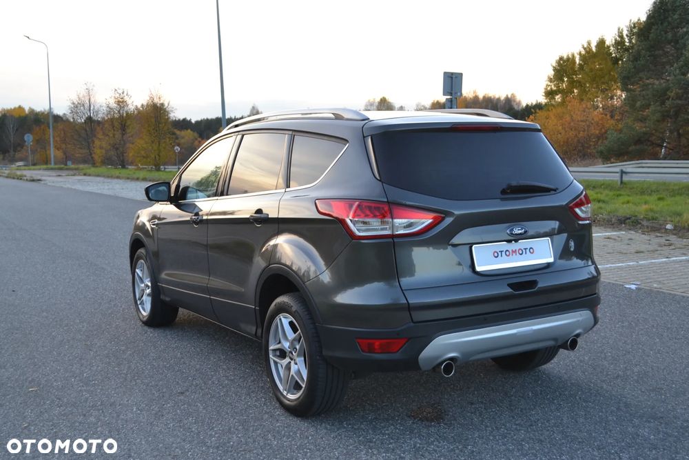 Ford Kuga 2.0 TDCi 4x4 Titanium - 6