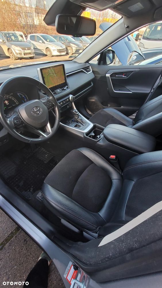 Toyota RAV4 - 2