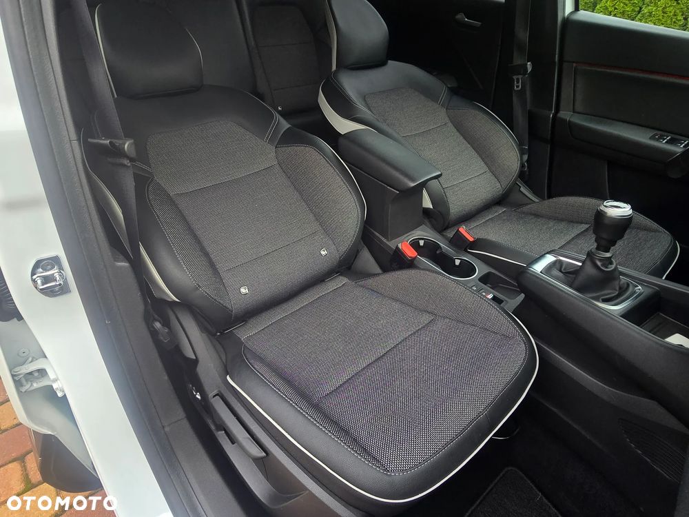 Renault Captur 1.0 TCe Techno - 23