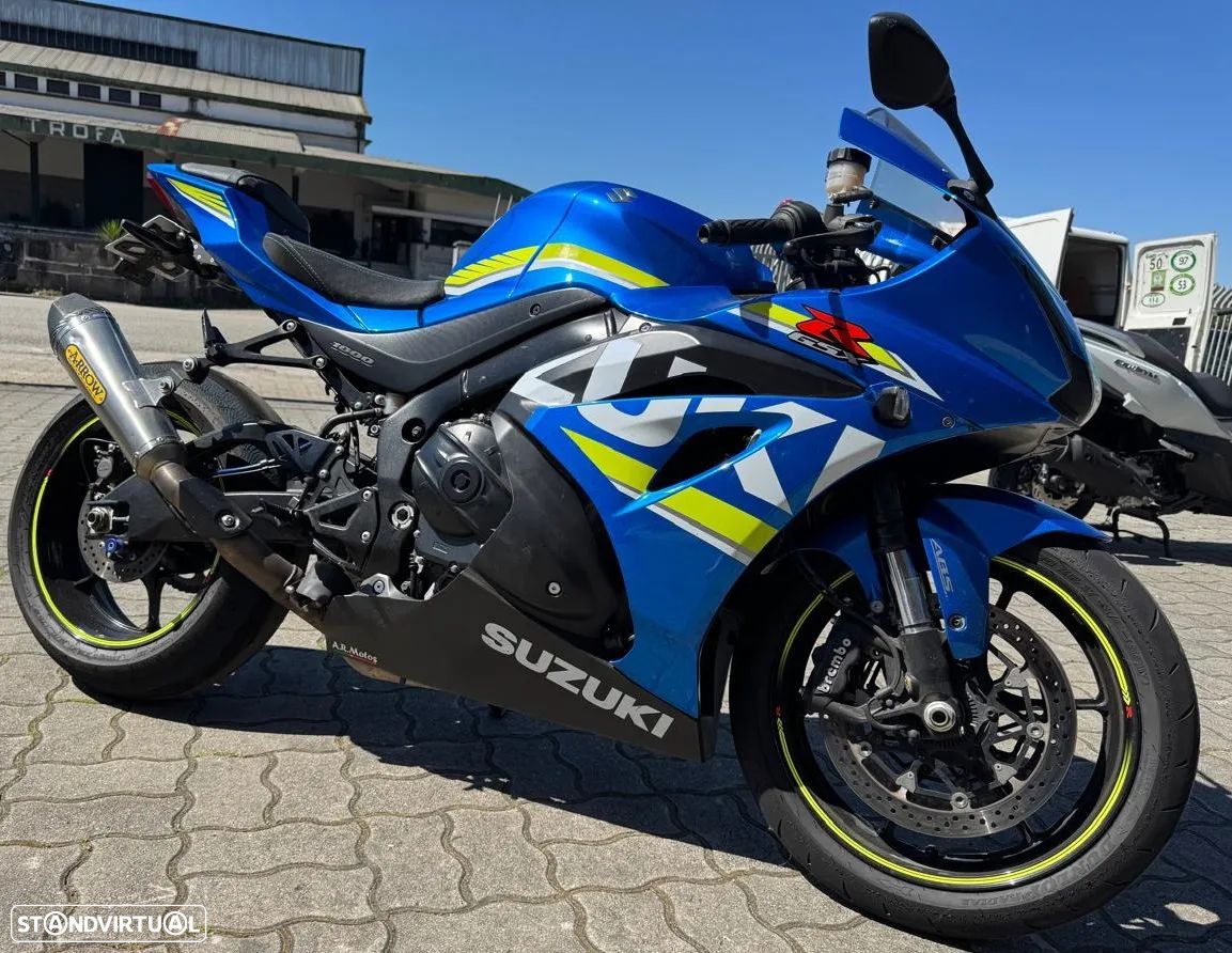 Suzuki GSX-R - 1
