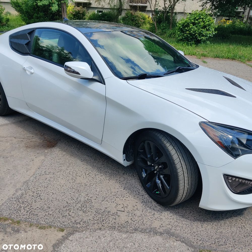 Hyundai Genesis - 9