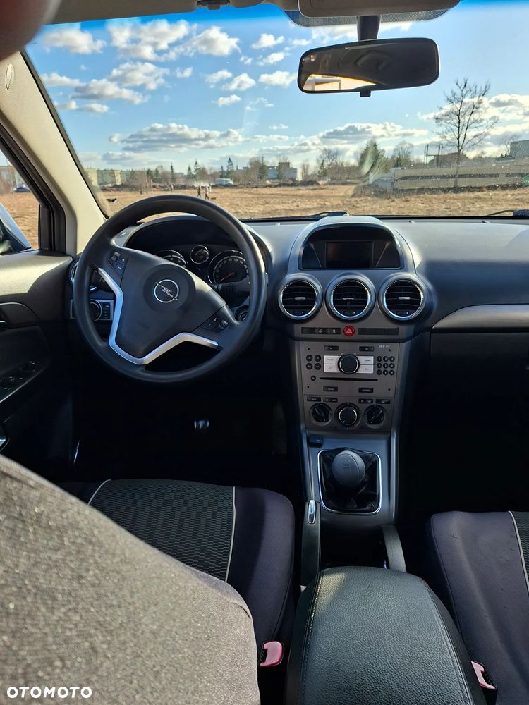 Opel Antara - 36