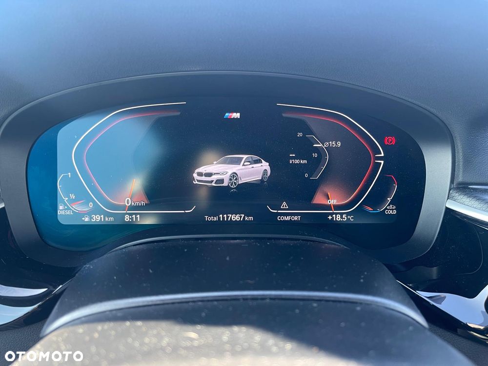 BMW Seria 5 520d xDrive MHEV M Sport sport - 17