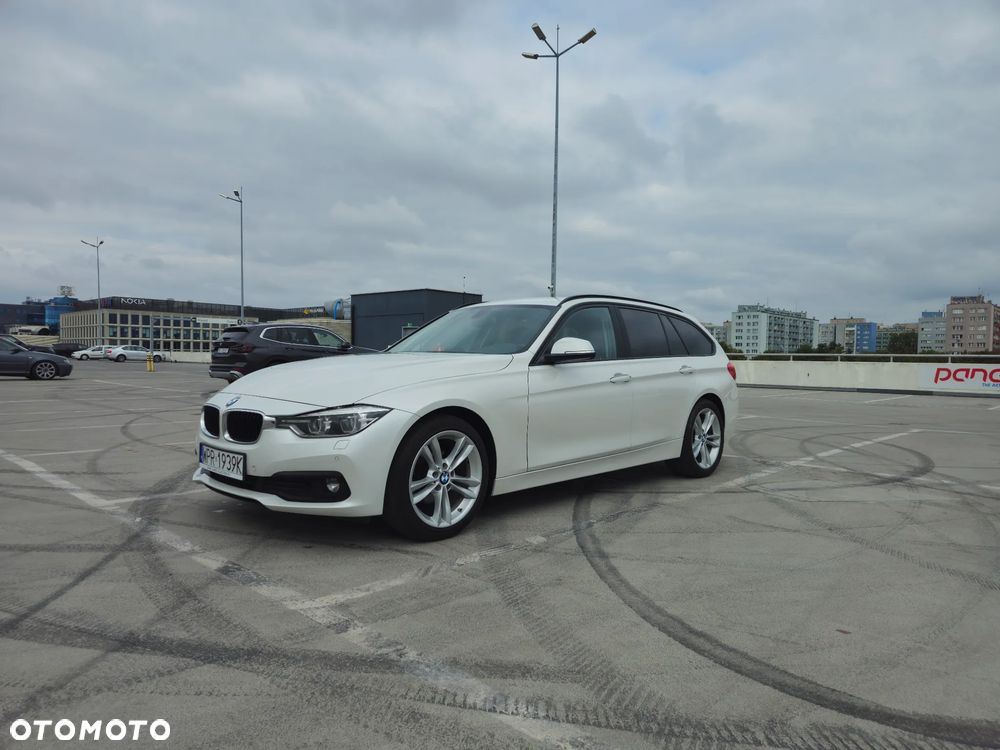 BMW Seria 3 318d Advantage - 3