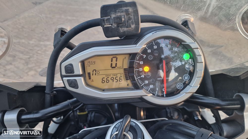 Triumph Tiger Explorer - 9