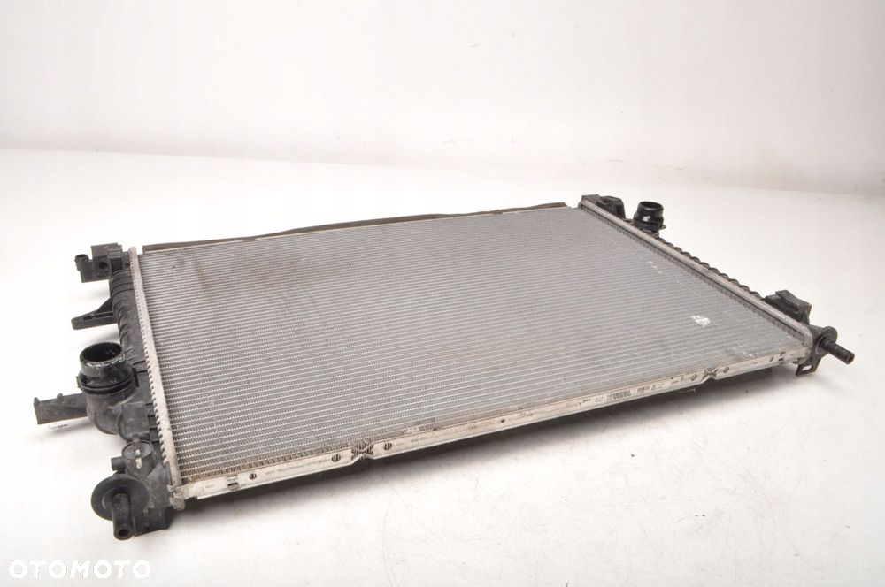 VOLVO V40 II 1.6 D2 CHŁODNICA WODY  31319064 MANUAL - 1