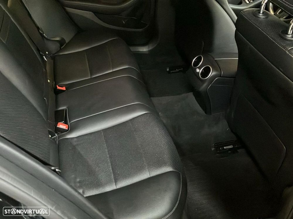 Mercedes-Benz C 300 - 17