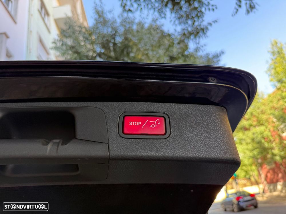 Mercedes-Benz E 300 de Avantgarde - 14