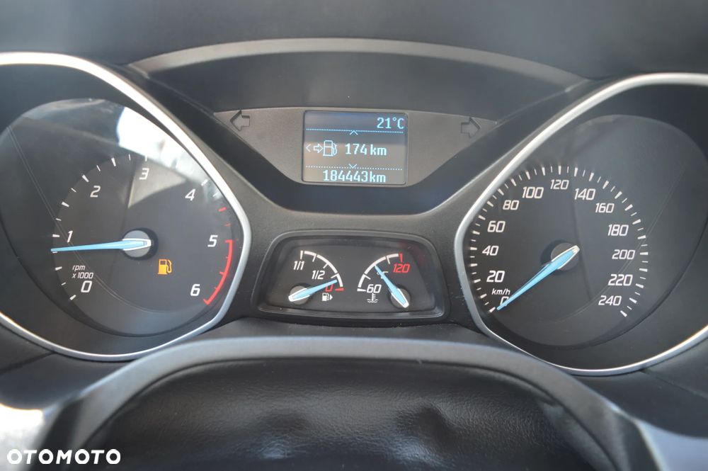 Ford Focus 1.6 TDCi Titanium ECOnetic - 23