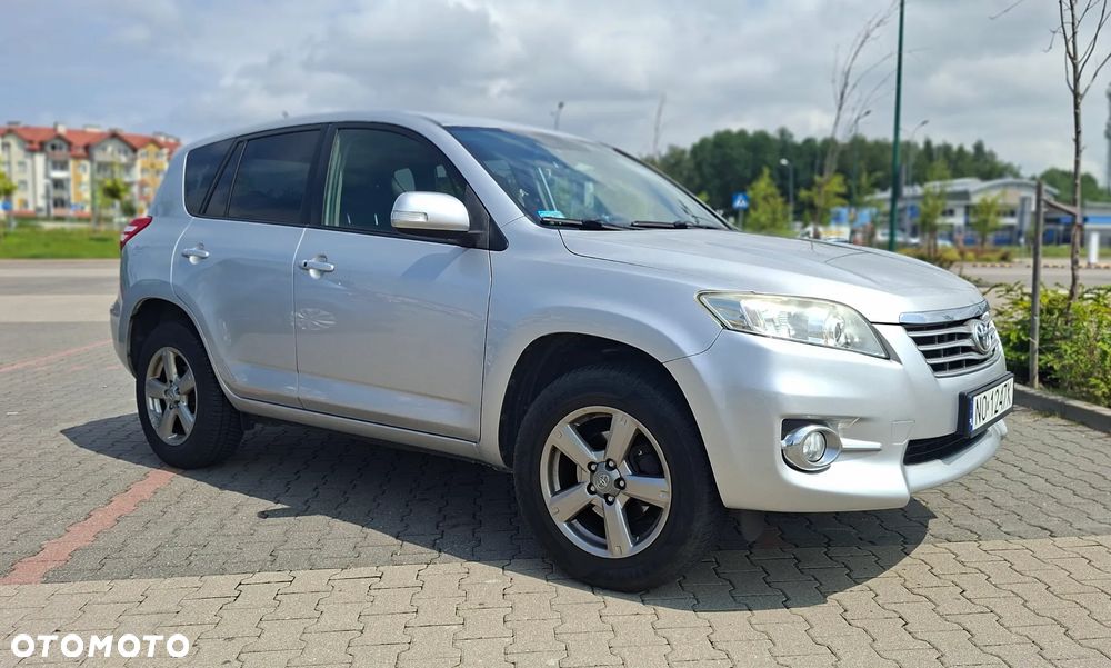 Toyota RAV4 2.2 D-4D 4x2 Life - 4