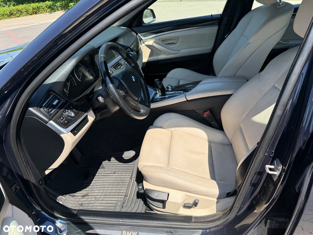 BMW Seria 5 520d - 14