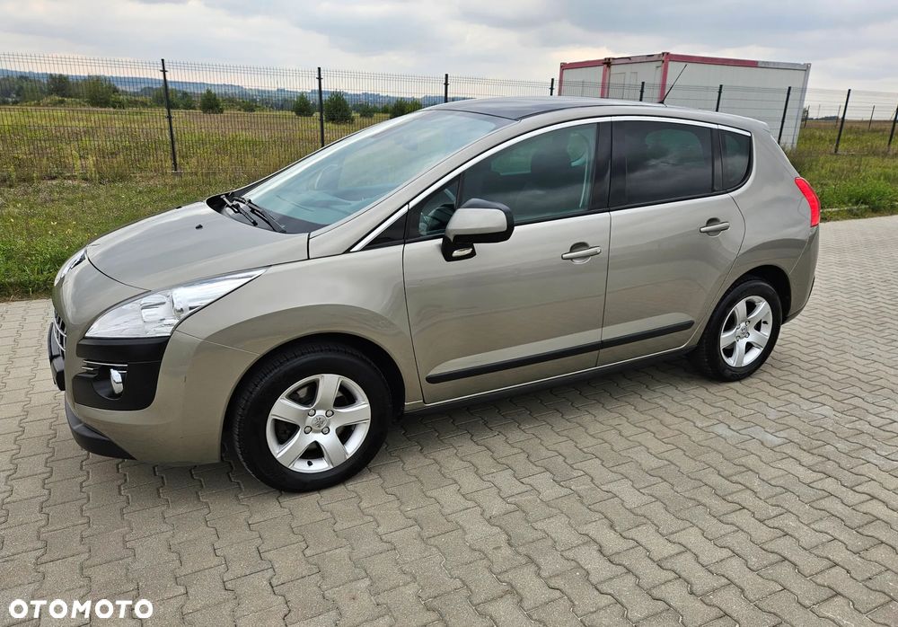 Peugeot 3008 2.0 HDi Premium+ - 21