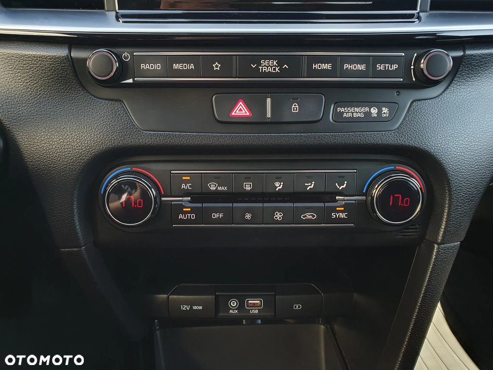 Kia Ceed 1.4 T-GDI L - 36