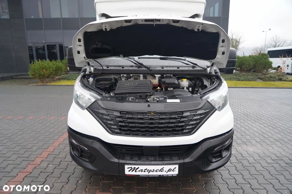 Iveco DAILY 35-160 / KONTENER 4,3 M / WINDA DHOLLANDIA  / BLIŹNIAK   DMC: 3500 KG /  2021 - 37