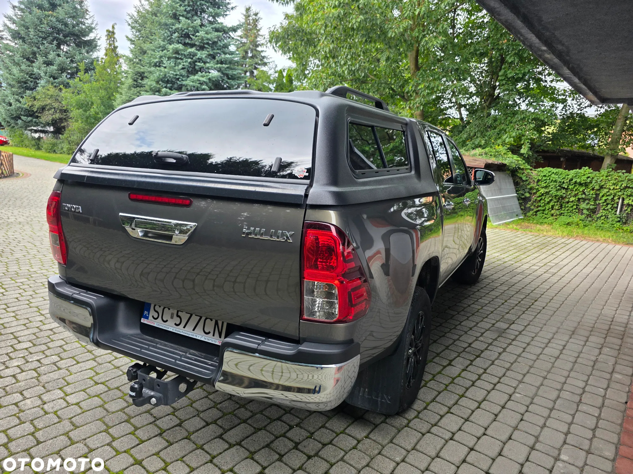 Toyota Hilux - 4