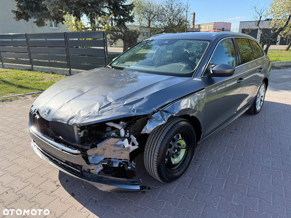 Skoda Octavia 1.5 TSI Clever - 11