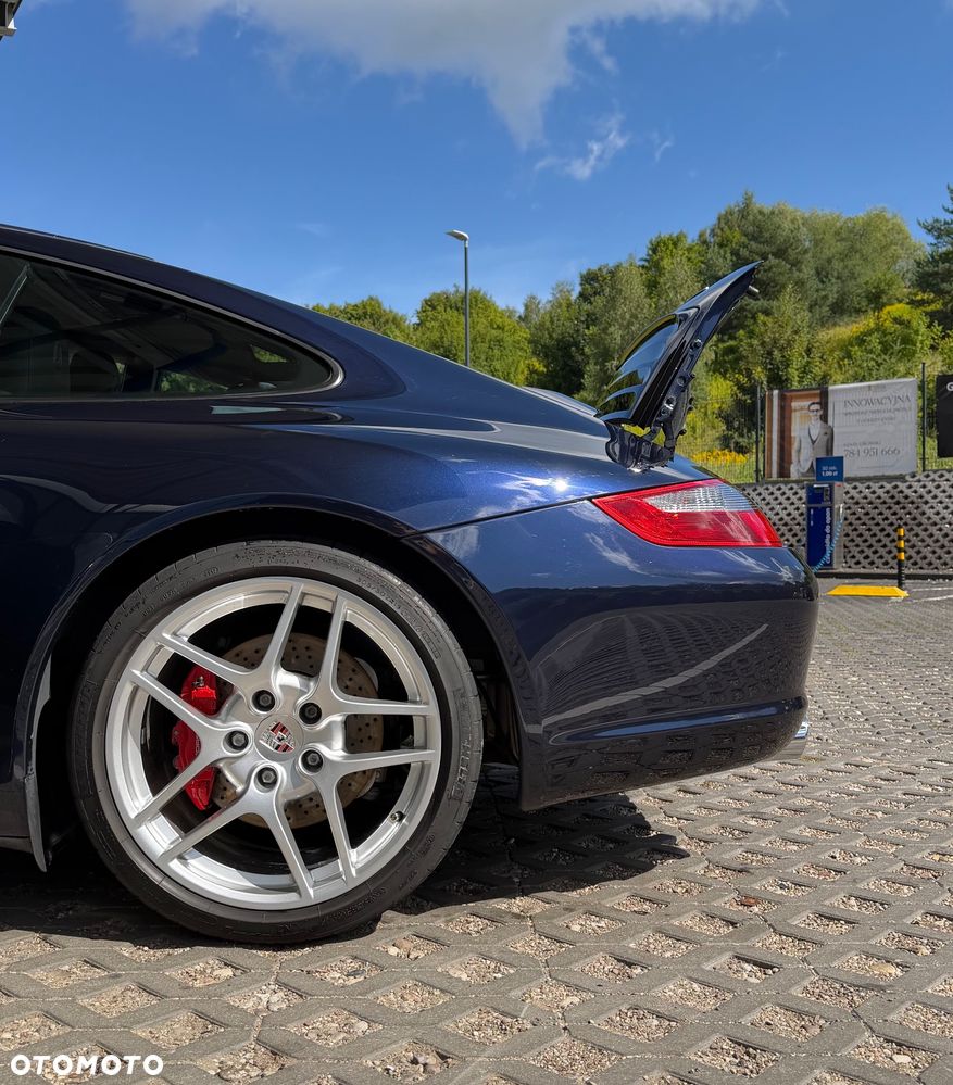 Porsche 911 Carrera S - 22