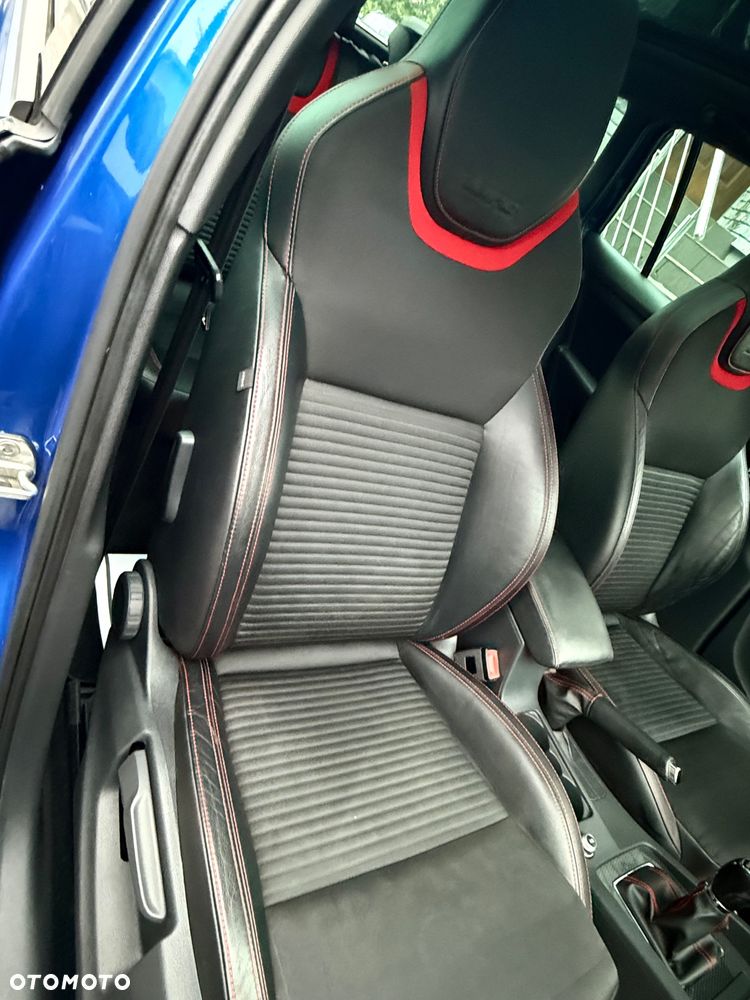 Skoda Octavia 2.0 TDI RS - 22