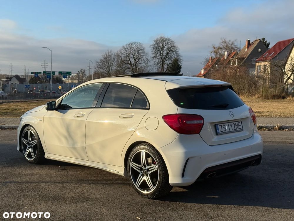 Mercedes-Benz Klasa A 250 Sport 7G-DCT - 3