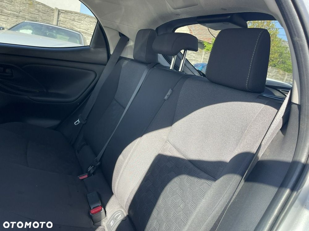 Toyota Yaris - 13
