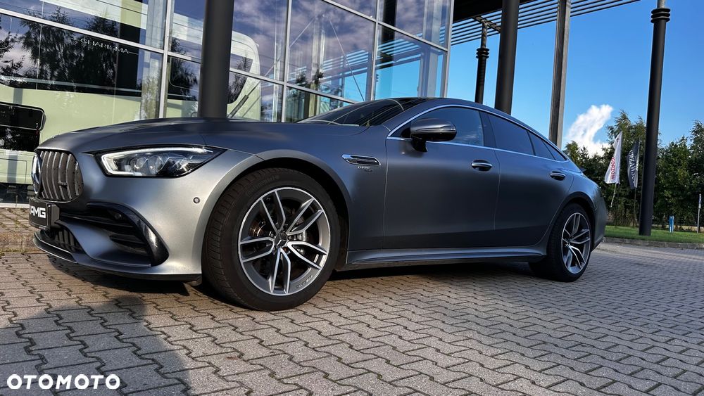 Mercedes-Benz AMG GT 43 4-Matic+ - 31