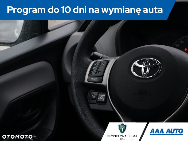 Toyota Yaris - 19